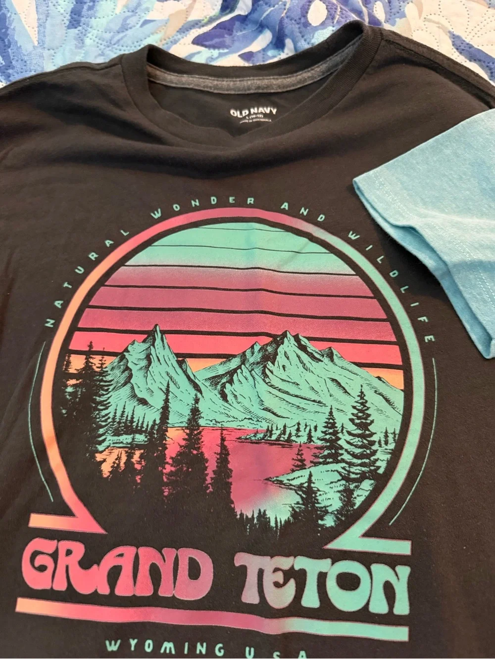 Size L 10-12 Childrens Place/Old Navy Kids graphic tee lot of 3